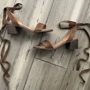 Steve Madden Free People Strappy Chestnut Suede Ankle wrap sandal 7.5